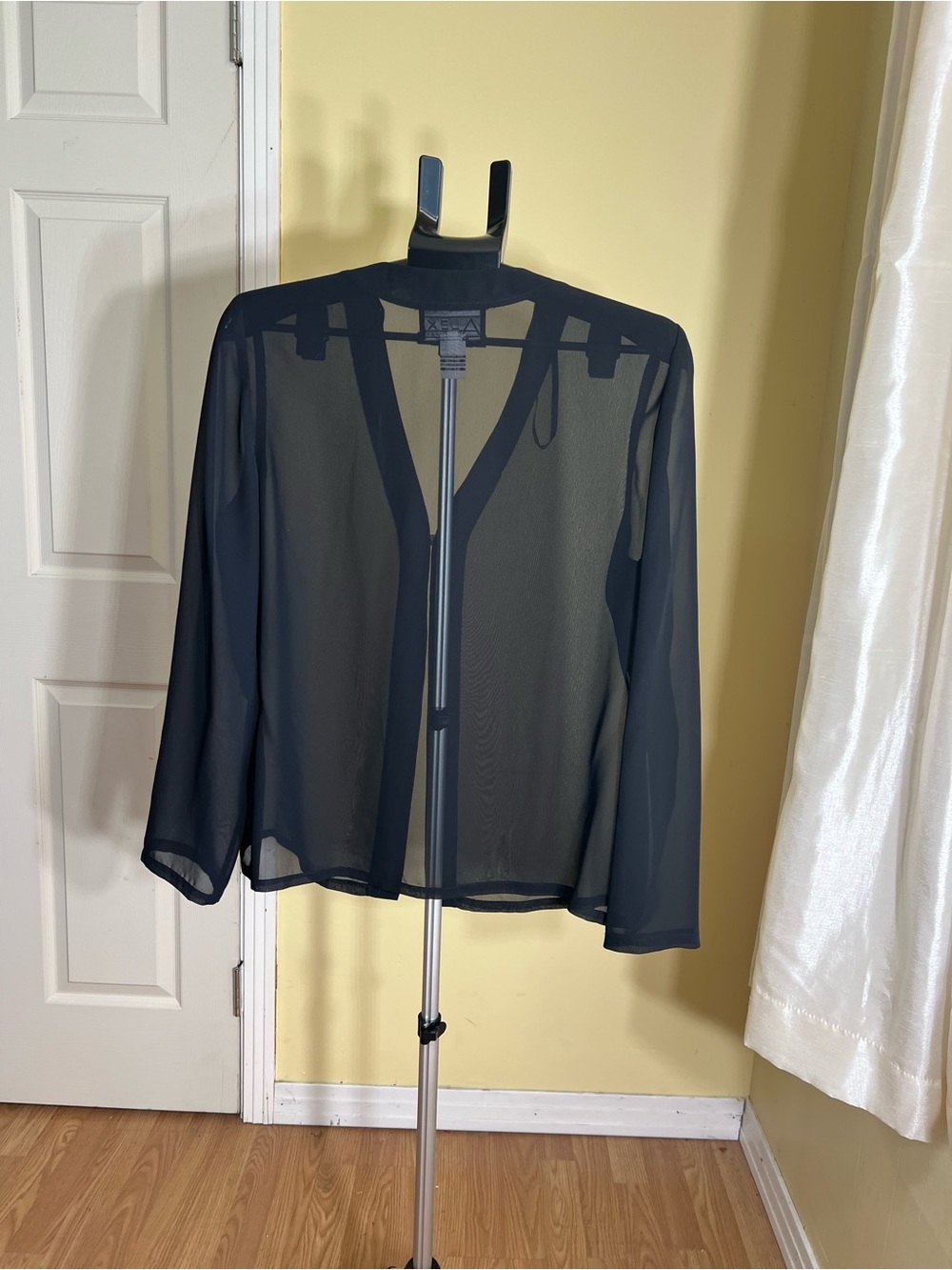 Alex Evenings Women’s Sheer Black Cardigan – Size Large - Picture 2 of 7